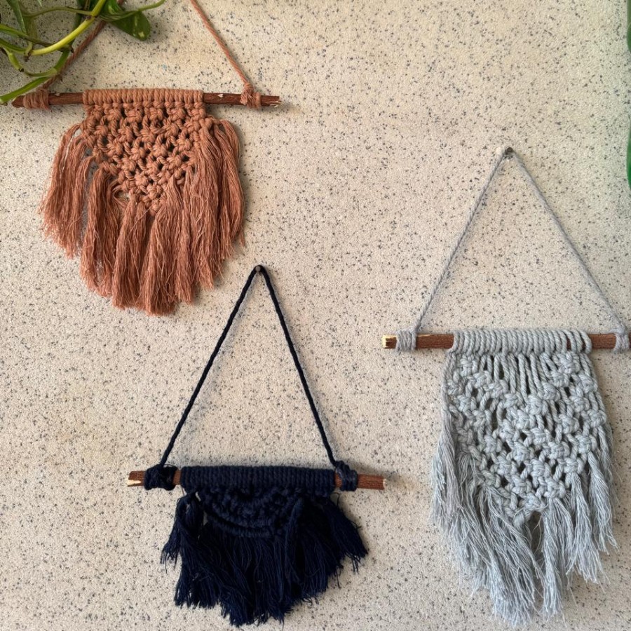 Misty Knots - Mini Macrame Wall Haning - Boho Home Decor 