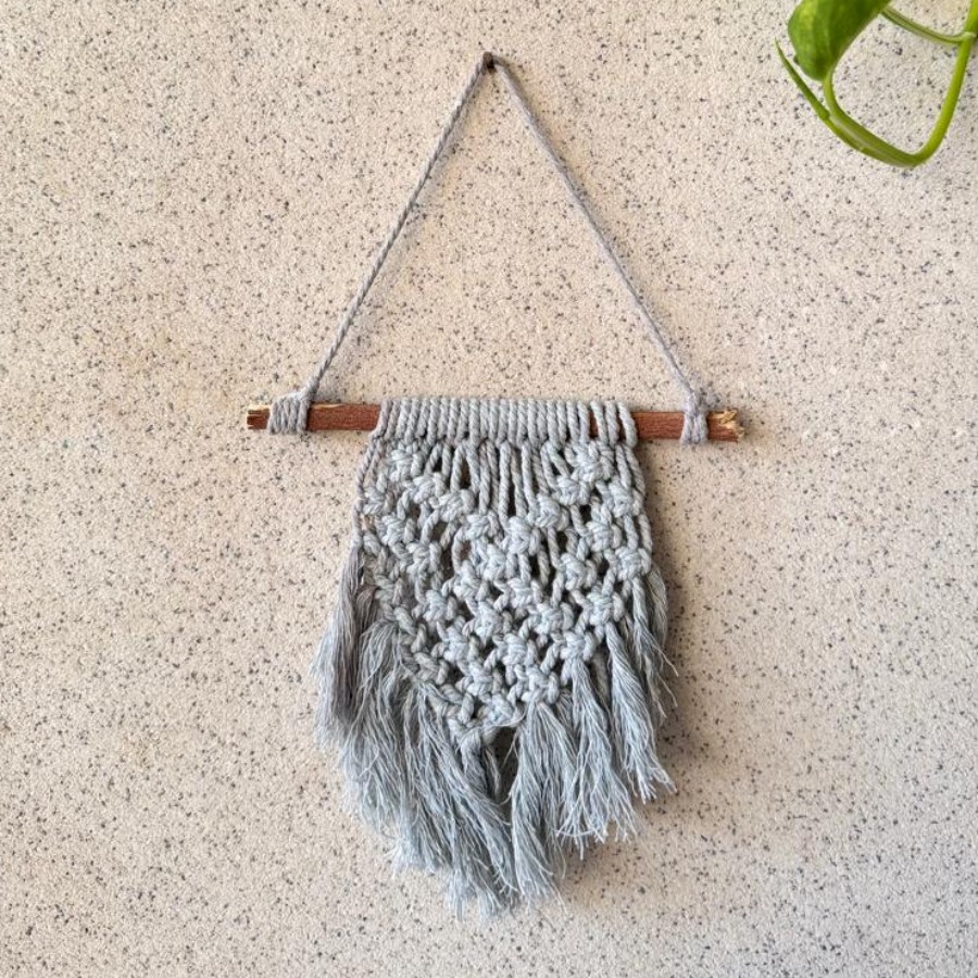 Misty Knots - Mini Macrame Wall Haning - Boho Home Decor 