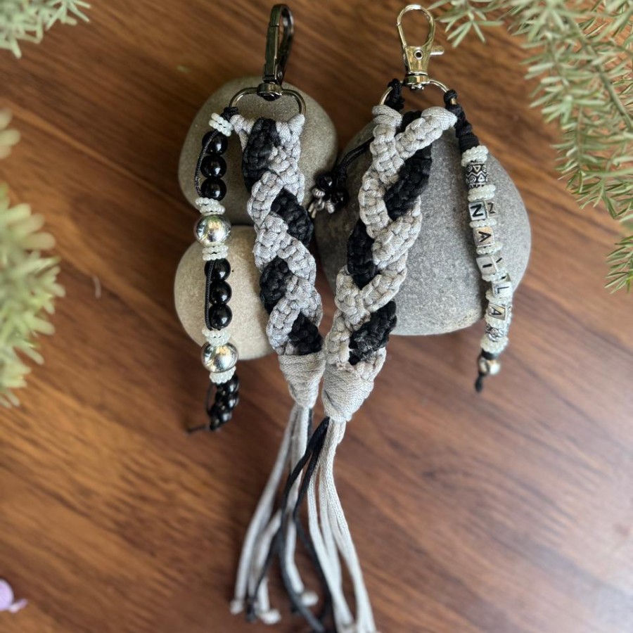 Eclipse - Personalized Macrame Keychain with Charms