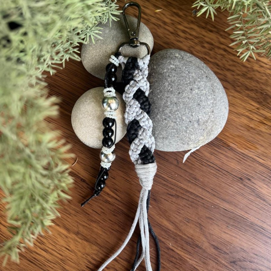 Eclipse - Personalized Macrame Keychain with Charms
