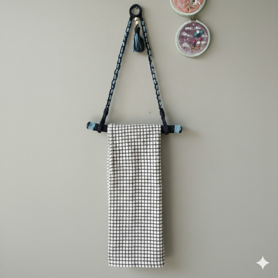 Knots of grace - Macrame Towel Hanging