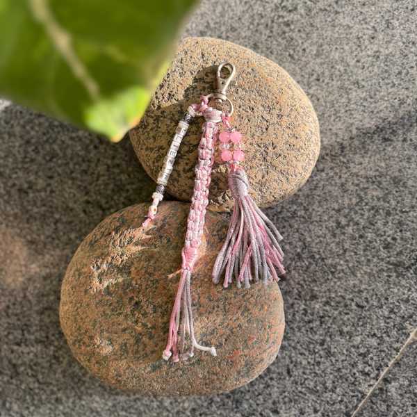 Daydream - Personalized Macrame Keychain
