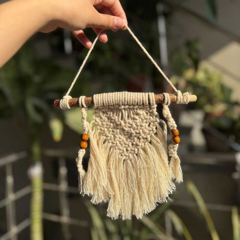 Lush & Sunny - Macramé Wall Hanging – Boho Décor