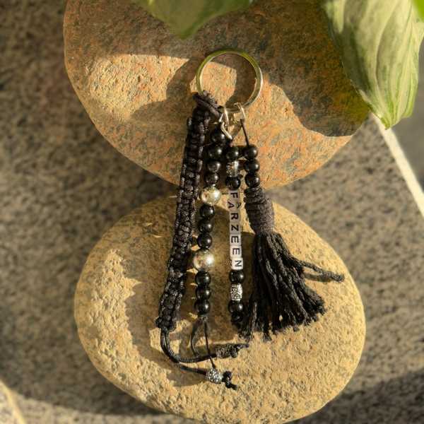 Obsidian Charm - Macramé Keychain - Glimma